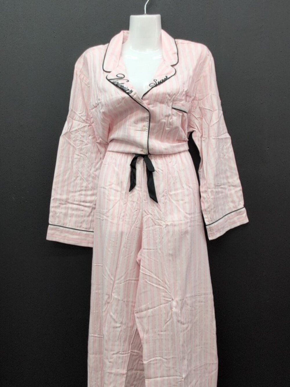 Victoria Secret Embriodered Flannel Long Pajama Set 2 Piece Size XL Pink